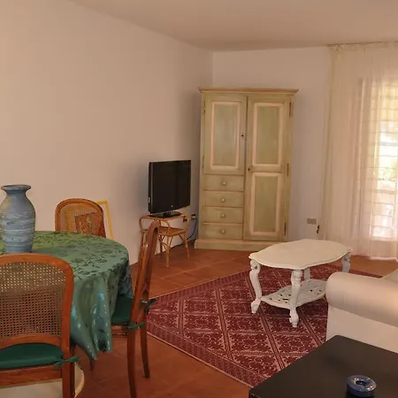 4 Places Bed The Residences Of Cala Grano * 切尔沃港